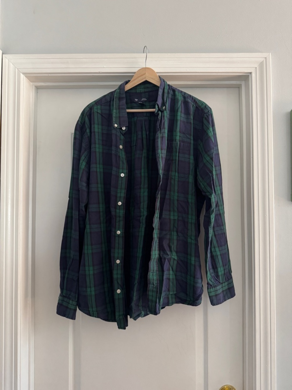 GAP Men's Green and Navy Plaid Button-Down Shirt